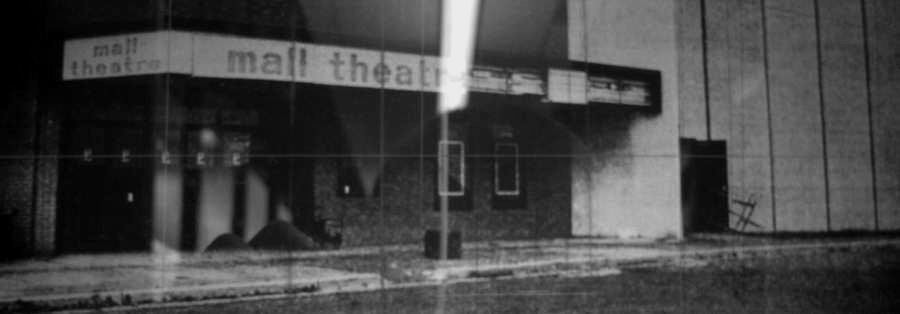 Lansing Mall Theatre - OLD PIC FROM RON GROSS